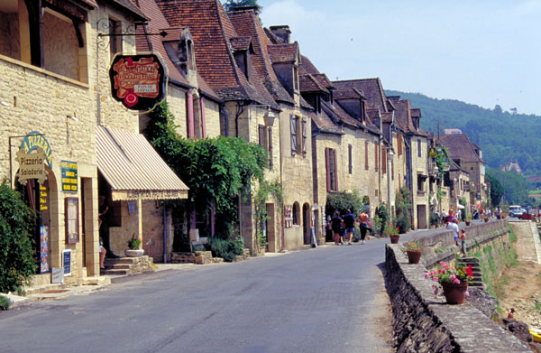 La Roque Gageac am Ufer der Dordogne