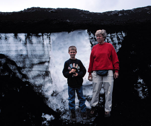 Schnee auf dem Ätna