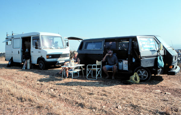 Der Kaffee ist fertig, Frühstück!